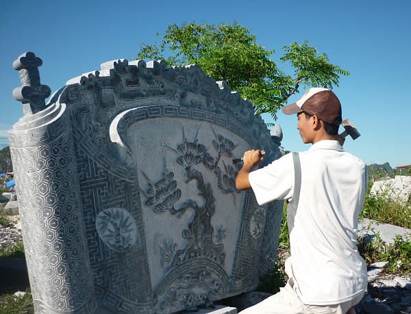 Hoa văn khắc trên mộ đá | Thiên Đức Stone