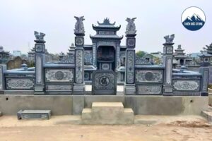 Lăng Mộ Đá Xanh Đen Là Gì? Ưu Điểm, Ứng Dụng Và Chi Phí Thi Công